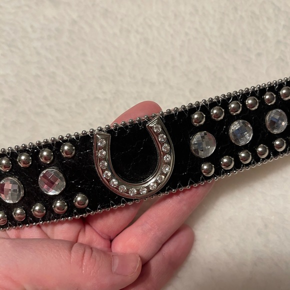 WESTERN BELT - Picture 4 of 16